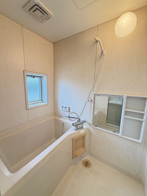 写真は同タイプ間取り