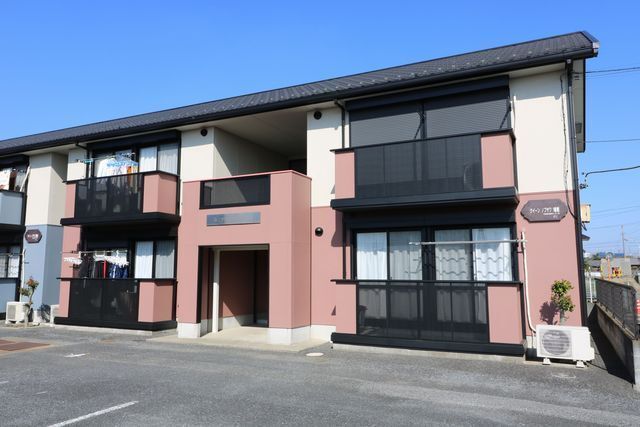 クィーンNOBUSAWA1番館