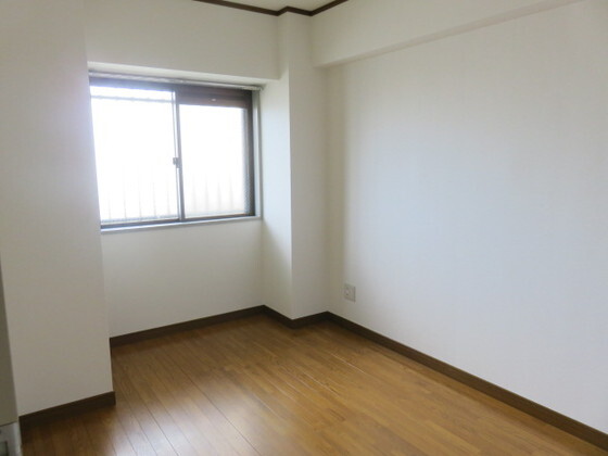 洋室5帖（壁掛けエアコン設置不可）