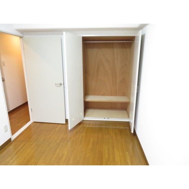 各部屋に収納あり
