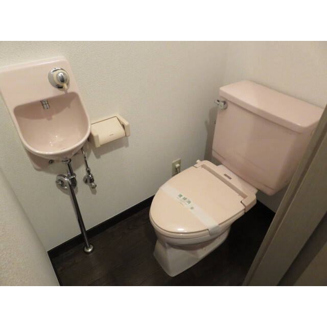 ウォシュレット新設します