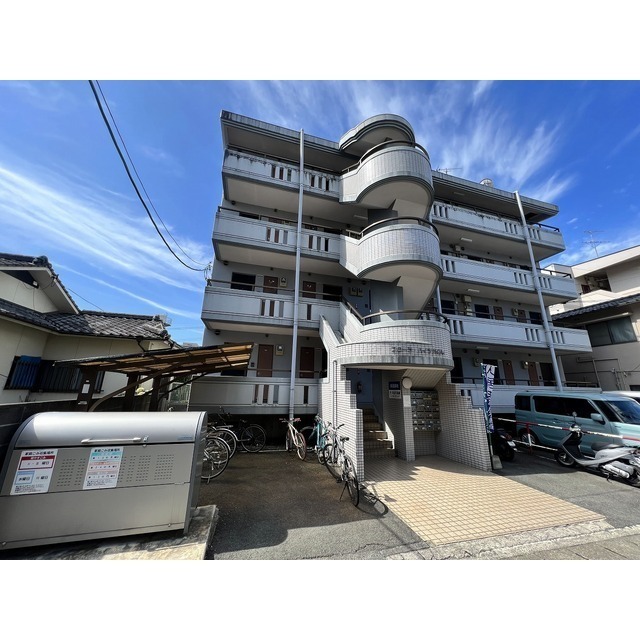 フローラハイツ九品寺