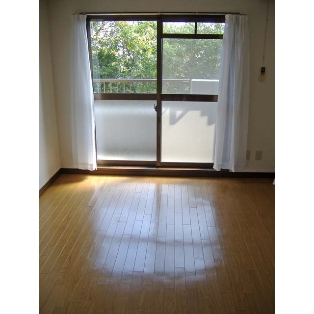 ※写真は類似部屋になります。現状優先