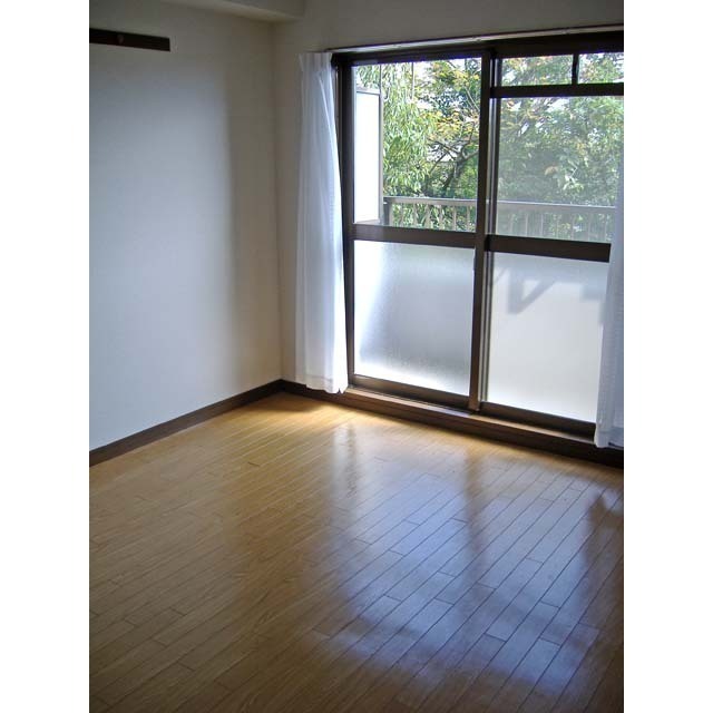 ※写真は類似部屋になります。現状優先