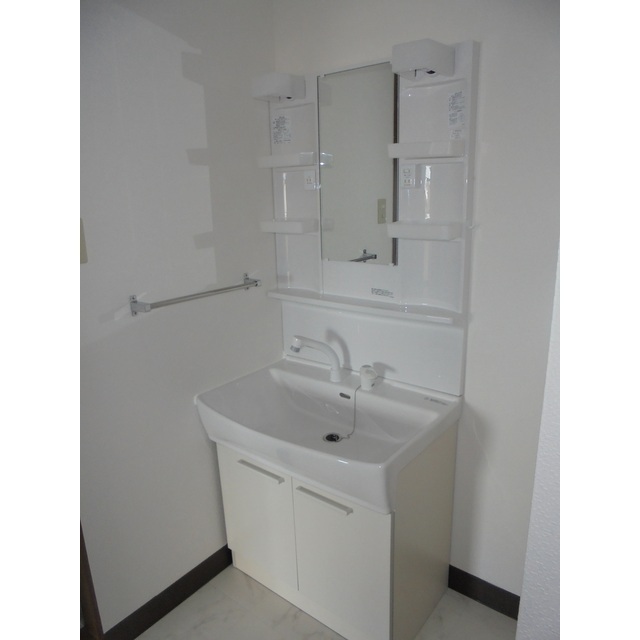 ※写真は類似部屋になります。現状優先