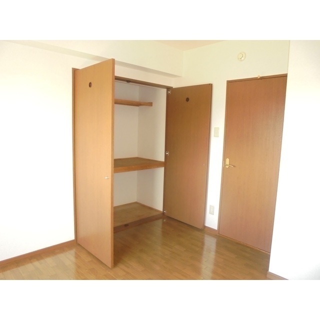 ※写真は類似部屋になります。現状優先