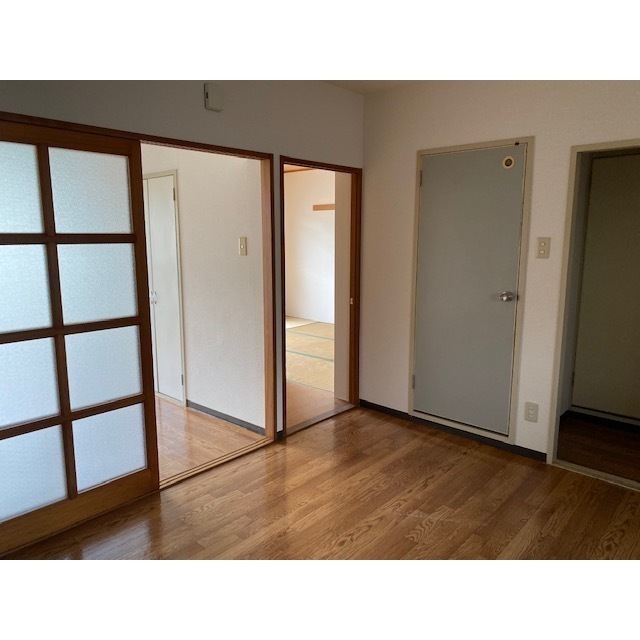 ※写真は類似部屋になります。現状優先