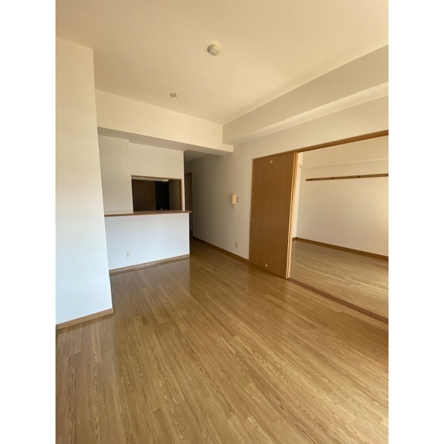 ※写真は類似部屋になります。現状優先