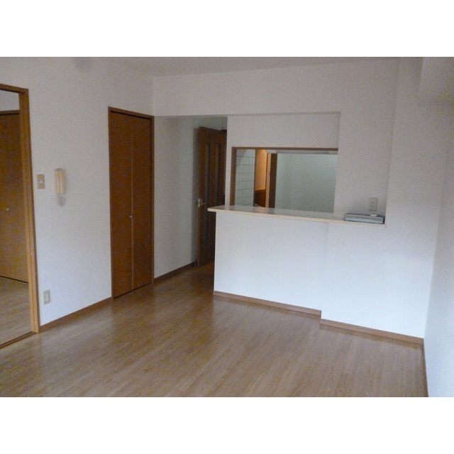 ※写真は類似部屋になります。現状優先