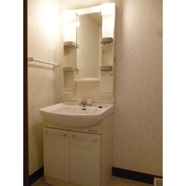 ※写真は類似部屋になります。現状優先