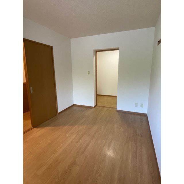 ※写真は類似部屋になります。現状優先