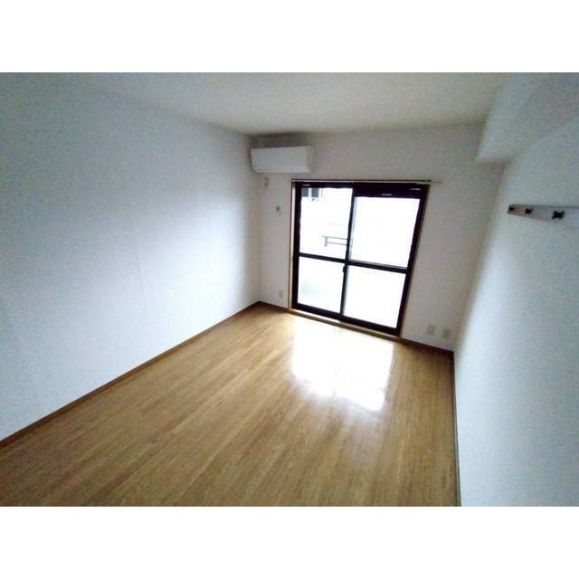 ※写真は類似部屋になります。現状優先