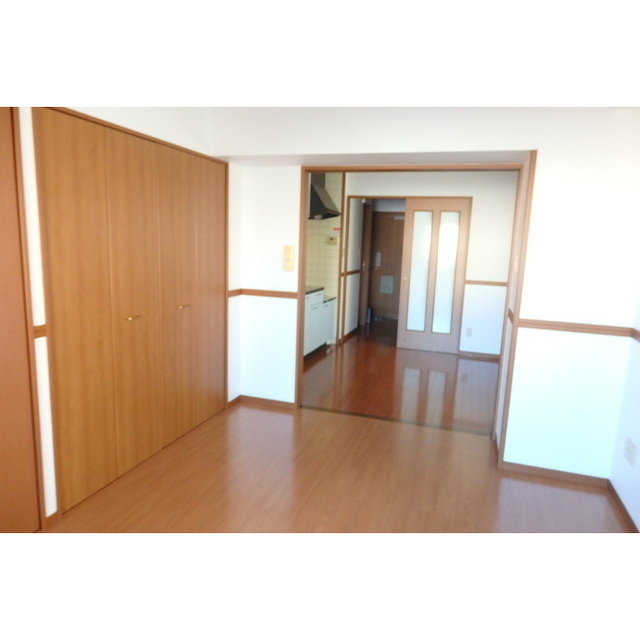 参考　同仕様の別のお部屋の写真です