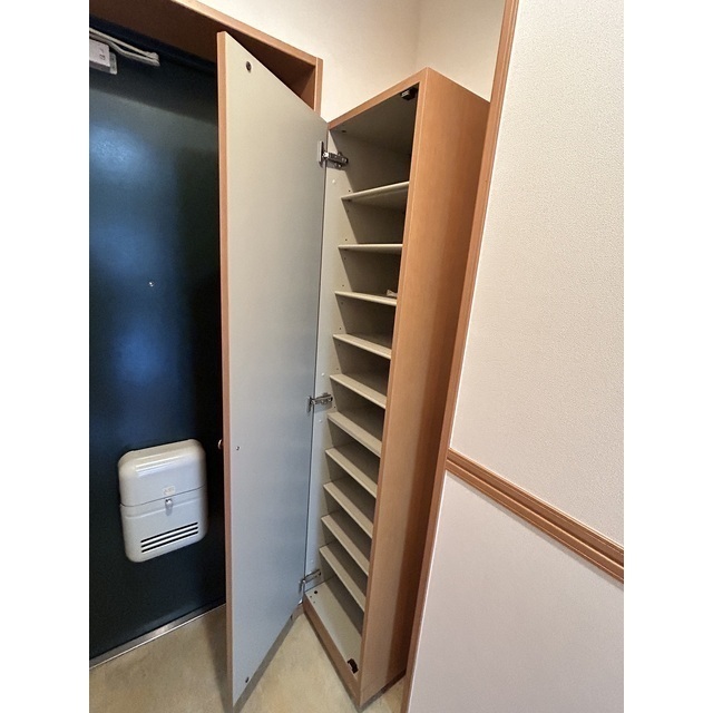 シューズボックス