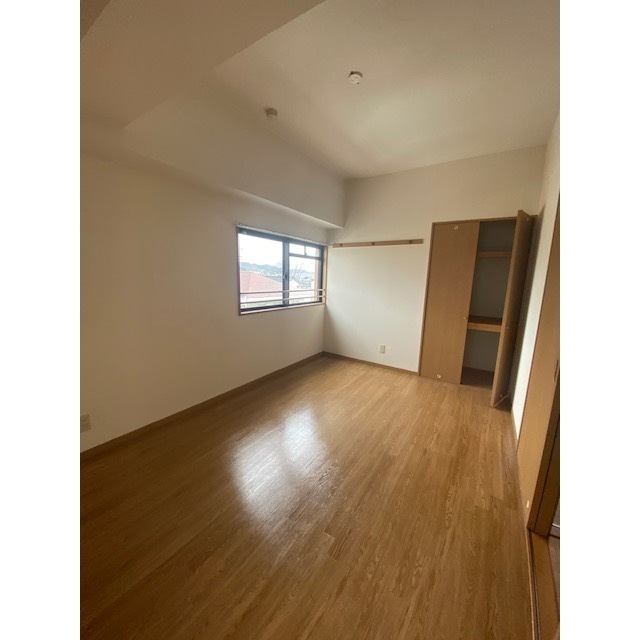 ※写真は類似部屋になります。現状優先