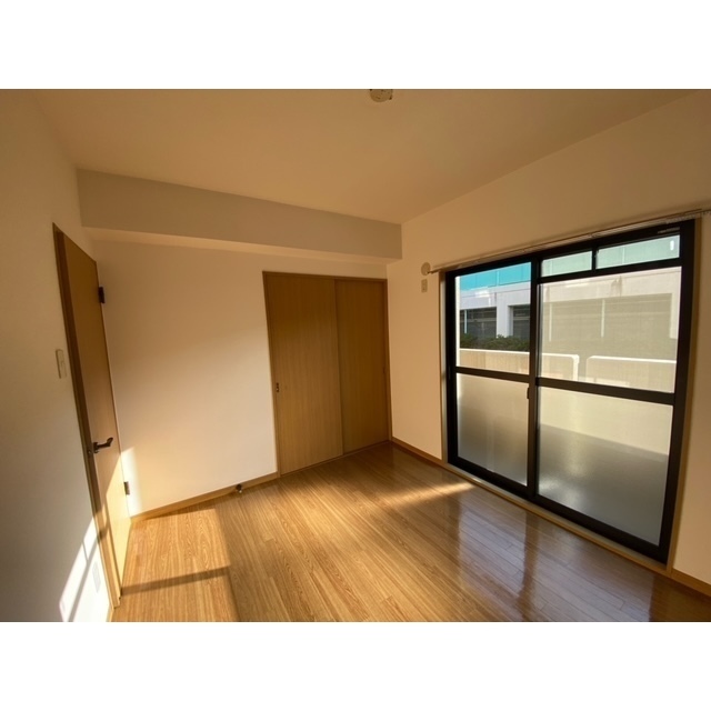 ※写真は類似部屋になります。現状優先
