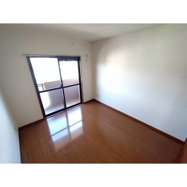 ※写真は類似部屋になります。現状優先