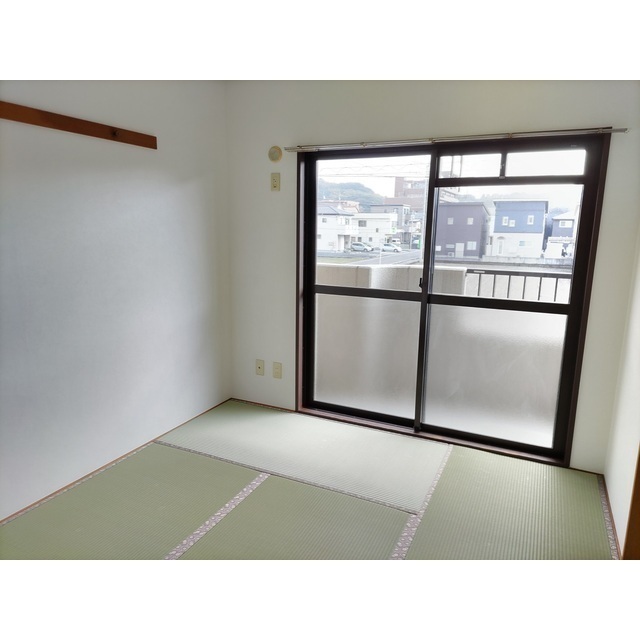 ※写真は類似部屋になります。現状優先