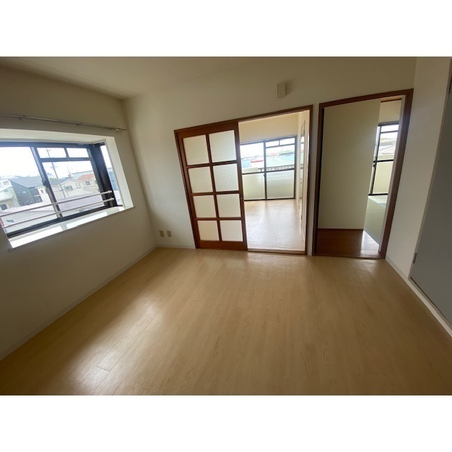 ※写真は類似部屋になります。現状優先