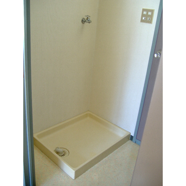 室内洗濯機置場※写真は類似部屋になります。現状優先