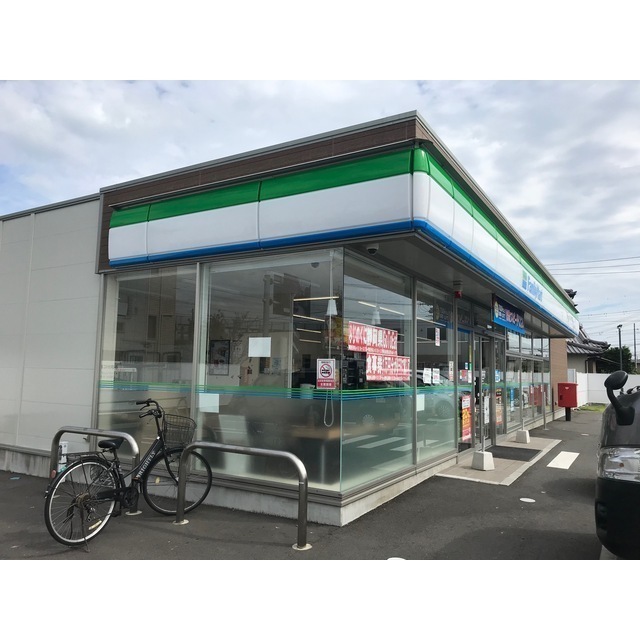 ファミリーマート焼津大村店