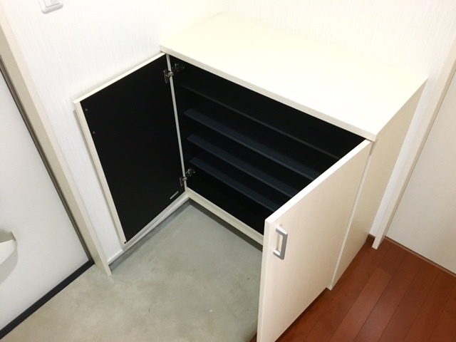 シューズボックス