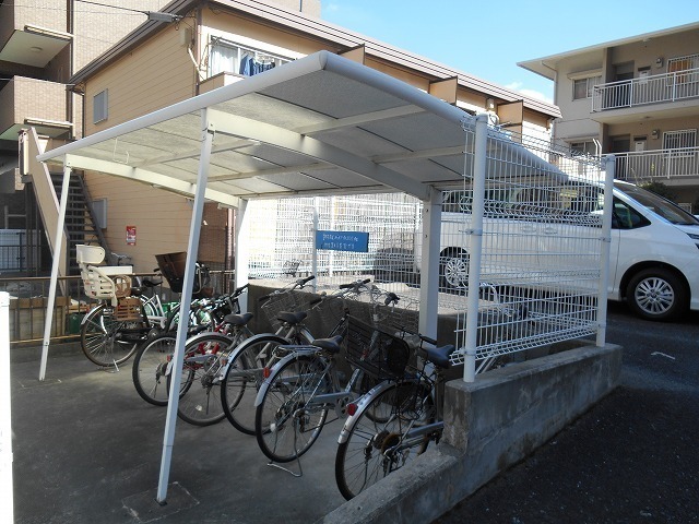 バイク駐輪可