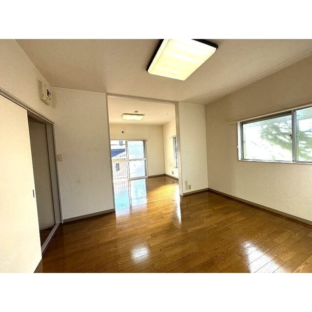 緑もあって明るい二面採光🎵