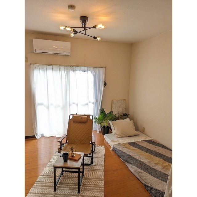 アウトドアな家具が良く似合います（家具は別部屋モデルルームより）