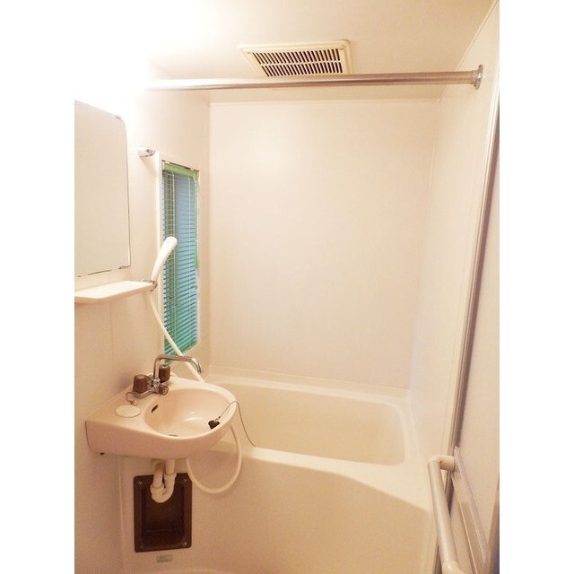 ※別部屋参考写真です
