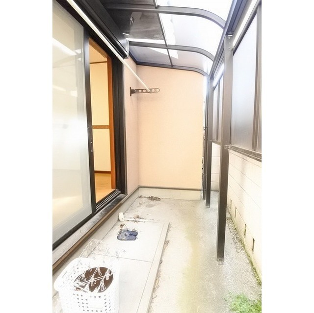 屋根付きテラス