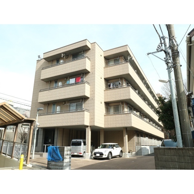 ＳＴＥＬＬＡＲ