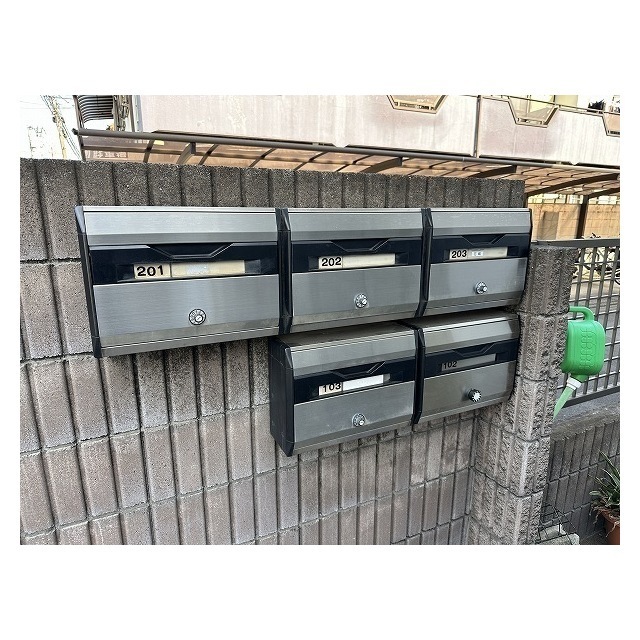 ポスト