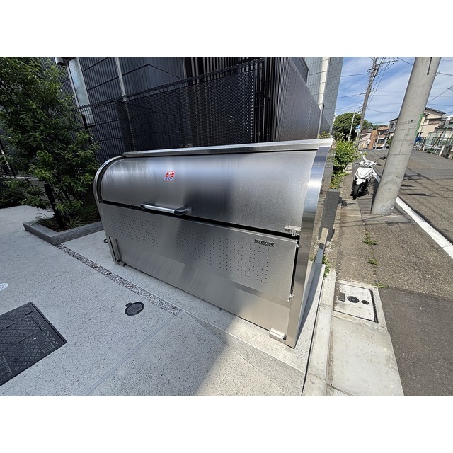 敷地内ゴミ置き場