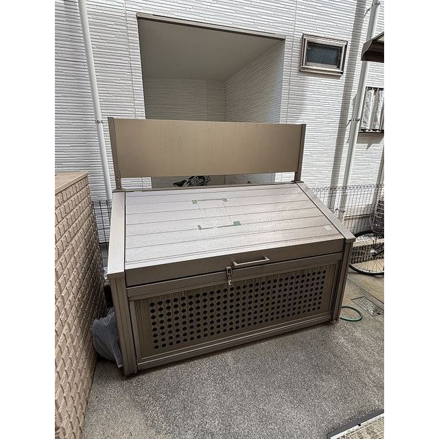 ゴミストッカー