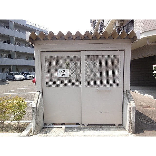 敷地内ごみ集積所