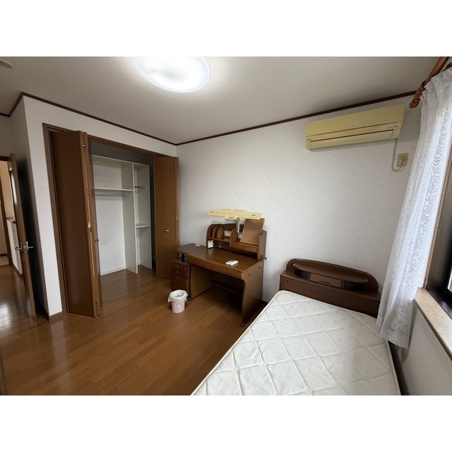 2F洋室（中央）1