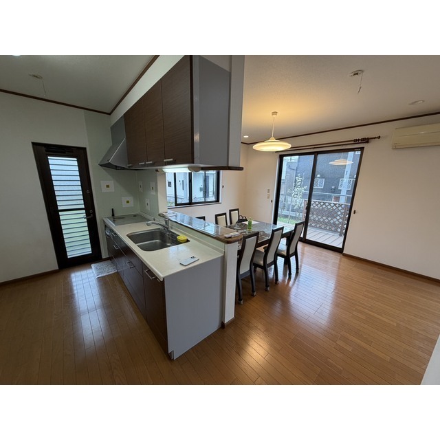 LDKの一部に床暖房完備