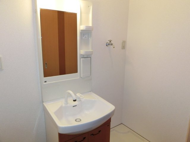 洗髪洗面化粧台