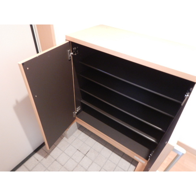 シューズボックス