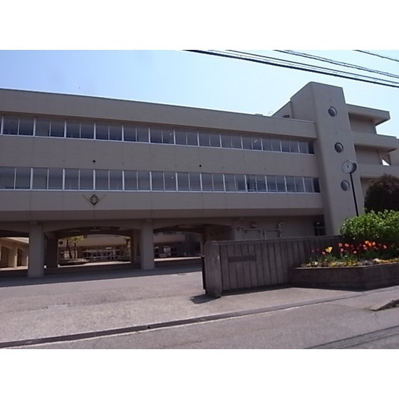 金沢市立長田中学校