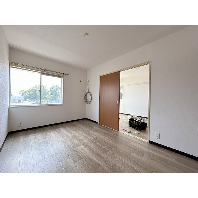 鋭意リフォーム中！見学可能ですのでお問い合わせください！