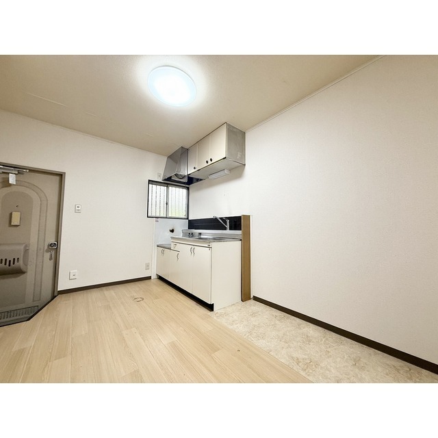 ※同タイプの部屋写真※