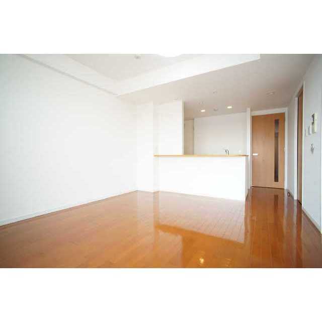 リビングが見渡せる対面システムキッチンです！