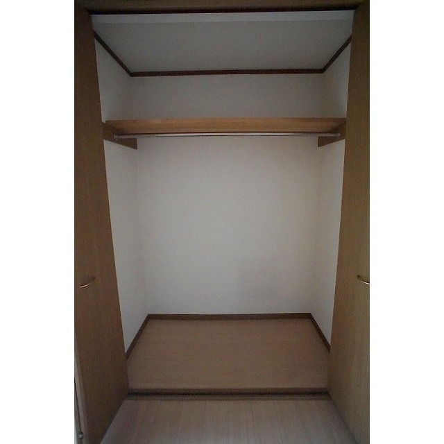 図面と現況が相違する場合があります。