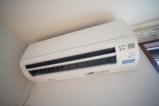 リビングにエアコン設置済みです。