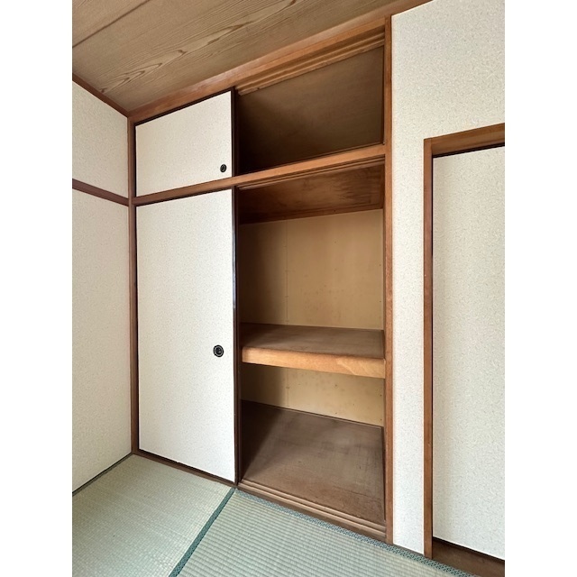 天袋付きでたっぷり収納できます