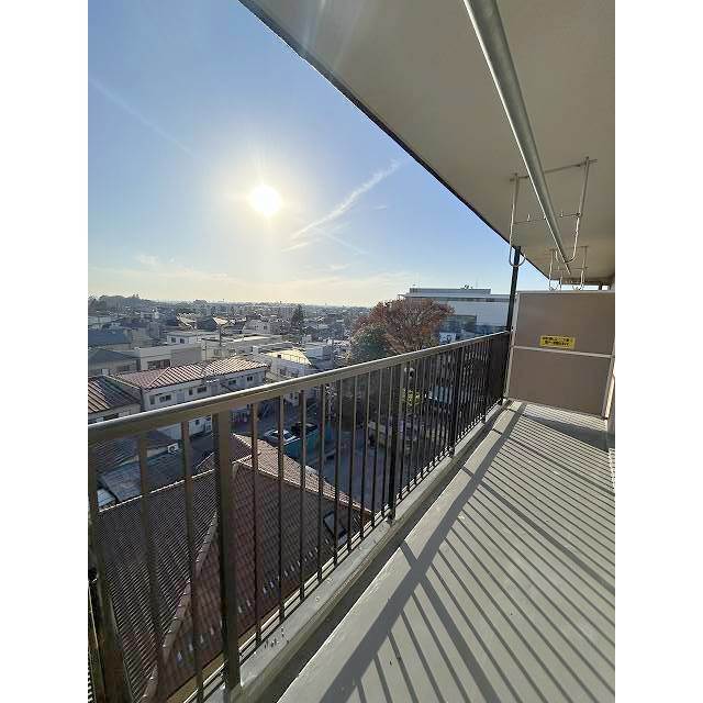 6階の南向きバルコニー♪