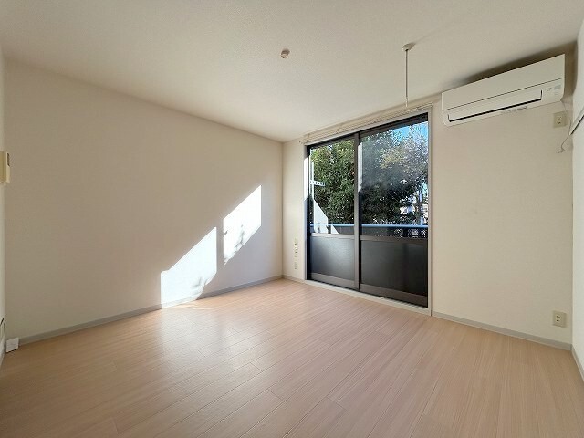 7帖のゆったり洋室 ※写真はすべて同タイプの他室ものです