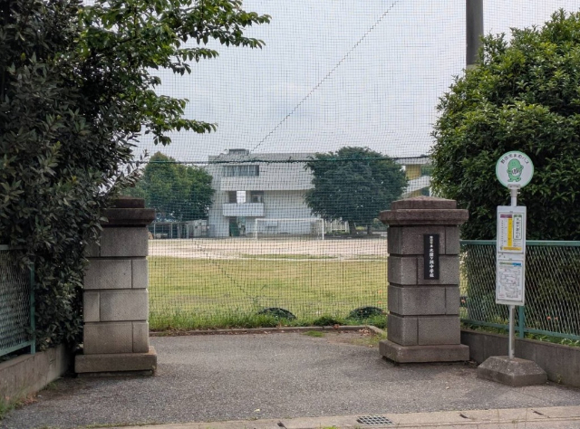 野田市立木間ケ瀬中学校